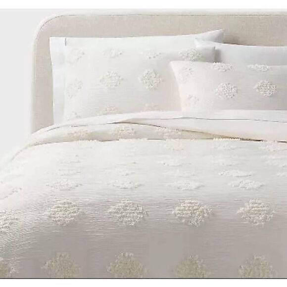 Threshold Cream TwinXL Diamond Tufted Bed Duvet Cover Set - Picture 2 of 7